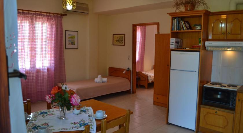 Dimitras House Apartamento Parálion Ástros Quarto foto
